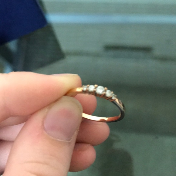 Swarovski Crystal Ring - Picture 3 of 4